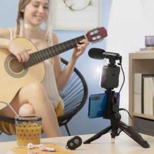 Vloginimui skirtas rinkinys su šviesa, mikrofonu ir nuotolinio valdymo pultu Plodni InnovaGoods 6 dalių
